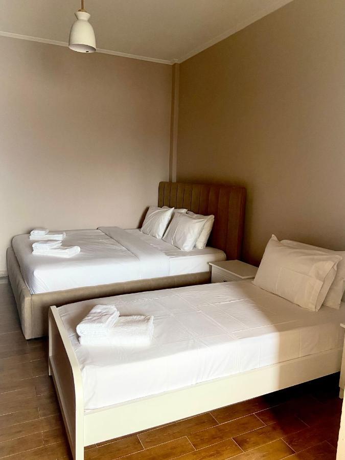 Panoramic Views Of Saranda Apartment Bagian luar foto