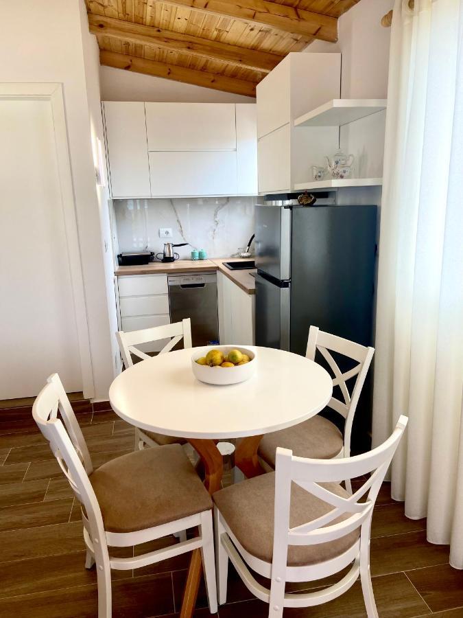 Panoramic Views Of Saranda Apartment Bagian luar foto