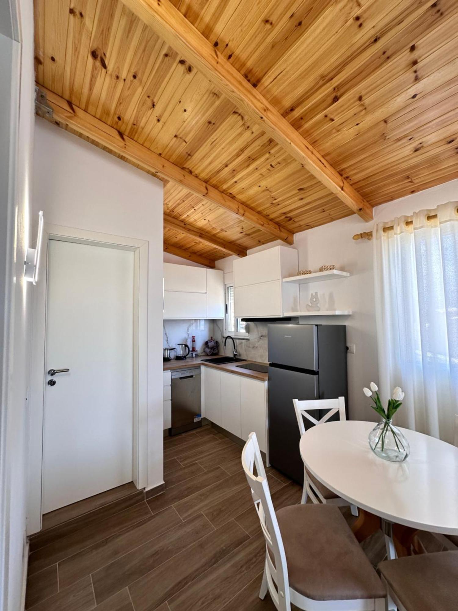 Panoramic Views Of Saranda Apartment Bagian luar foto