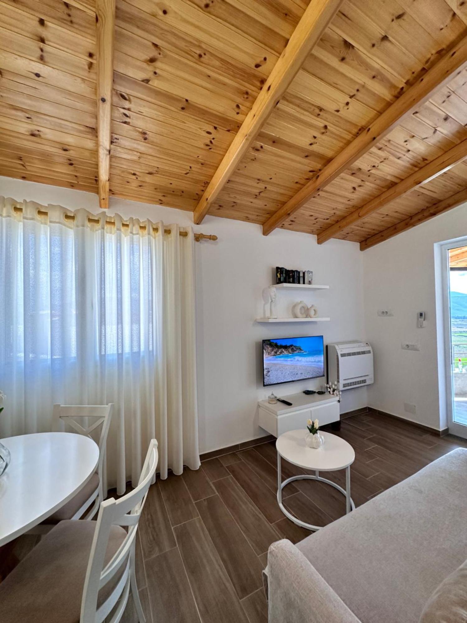 Panoramic Views Of Saranda Apartment Bagian luar foto