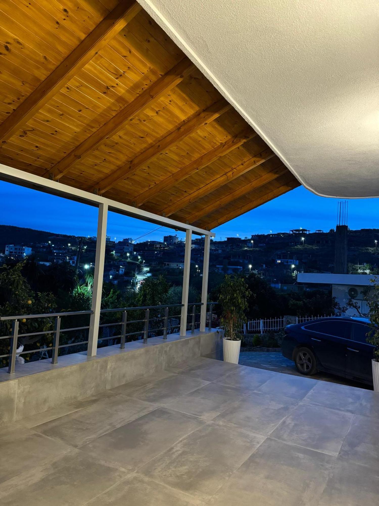 Panoramic Views Of Saranda Apartment Bagian luar foto